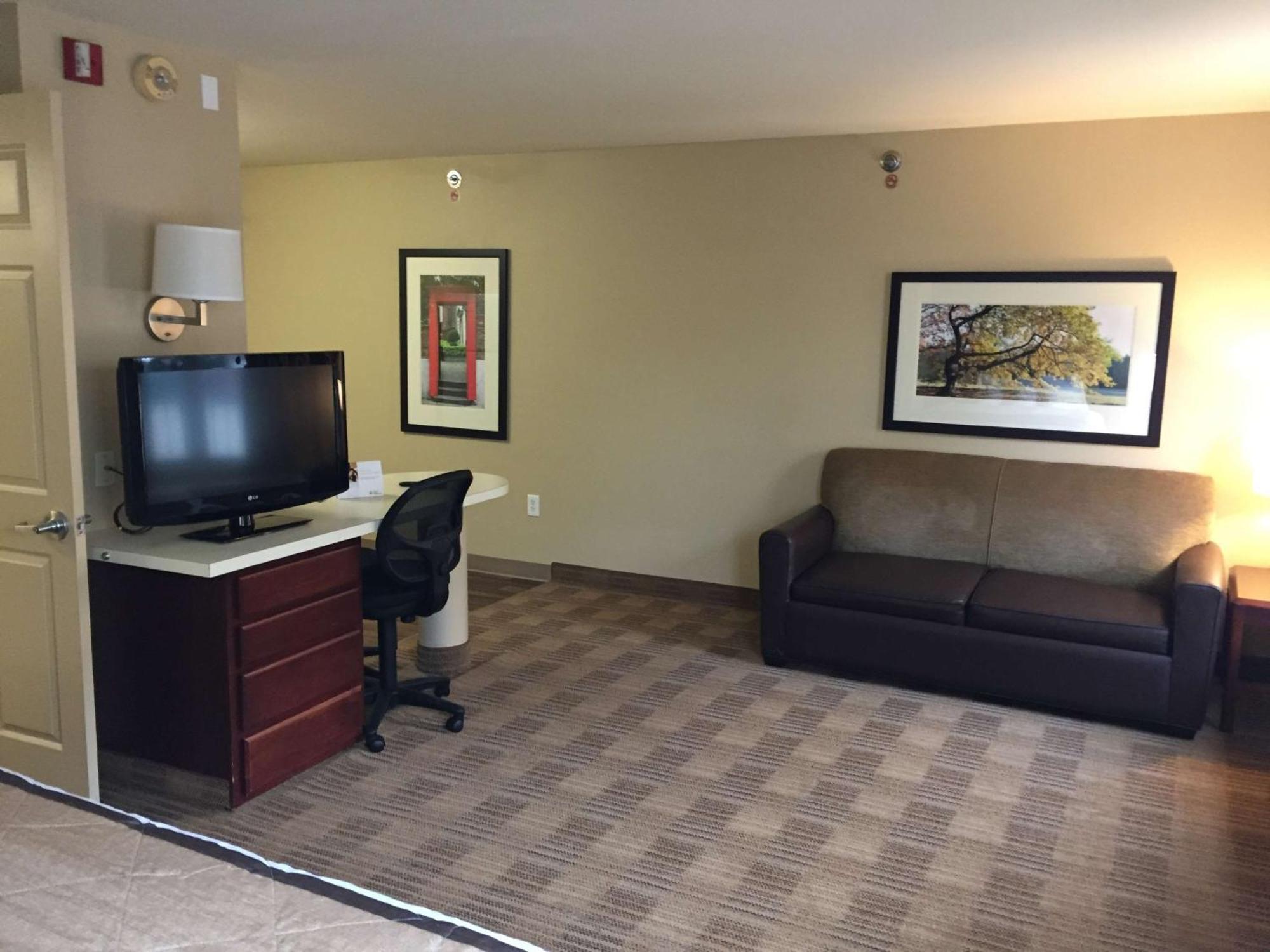 Extended Stay America Suites - Jacksonville - Deerwood Park Ngoại thất bức ảnh